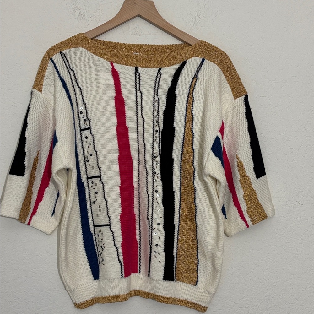 L’ultima bold short sleeved boatneck graphic Women's Sweater size Large